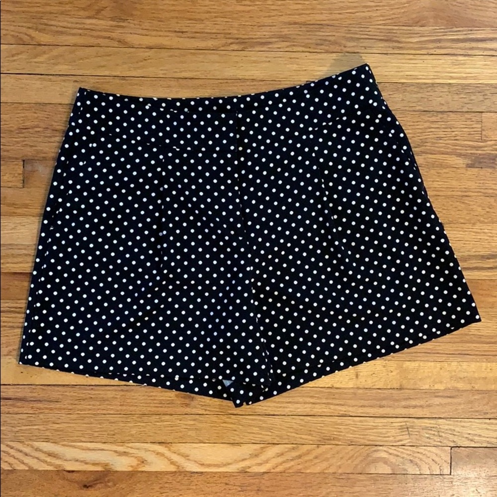 2 FOR $20 Ann Taylor polka dot dress shorts size 6
